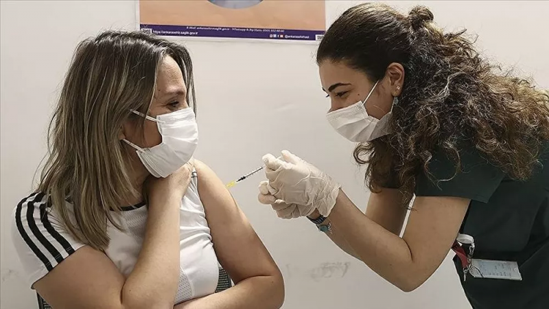 ‘Daha fazla artmamasının temel nedeni aşı'